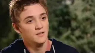 Kyle Gallner (The Haunting In Connecticut Set Interview)