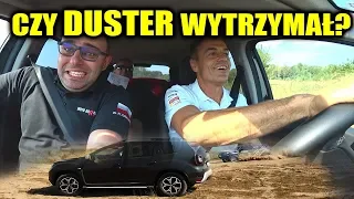 Krzysztof Hołowczyc testuje Dustera na odcinku rajdowym