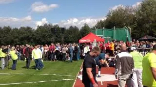 David storl throw far more than19m stand during the warming up in Köstritzer throwing meeting .