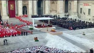 Msza święta pogrzebowa papieża Benedykta XVI