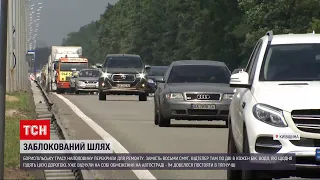 Новини України: ремонт єдиної української автомагістралі – до Борисполя відкрито 4 смуги