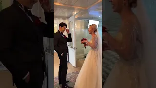 Жених-кореец впервые видит невесту
