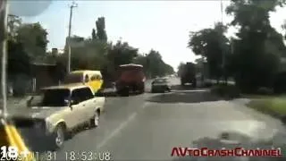 Аварии на видеорегистратор 2013 164)  Сar crash compilation 2013 (164)