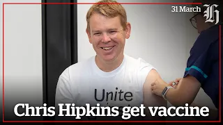 Chris Hipkins gets Covid-19 vaccine | nzherald.co.nz