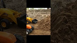 John Deere Tractor fully loaded passes through mountains, JCB loading tractor #tractor #jcb #shorts