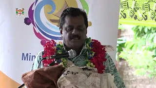 Fijian Minister for Youth and Sports closed the Boat Master training at Nasilai Village