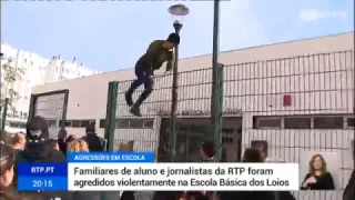 Violência à porta de escola após denúncia de agressões sexuais (RTP 30 Mar, 2017)