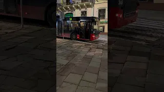 Just dance 💃 Night trolley 🚃 in Chernivtsi city Ukraine 🇺🇦 #shorts