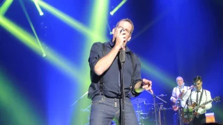 Garou - Rock This Town Medley (Kiev, 13.10.2016)