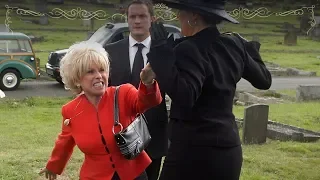 EastEnders - Peggy Mitchell Hits Chrissie Watts (22nd September 2005)