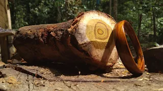 BRACELETS OF WOOD ROOTS||WOODWORKING IN THE FOREST