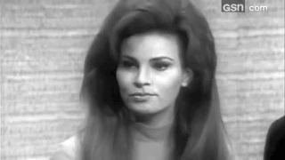 What's My Line? - Raquel Welch; PANEL: George Grizzard, Phyllis Newman, Tony Randall (Apr 30, 1967)