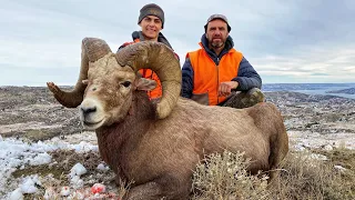 Epic Montana Bighorn Sheep Hunting! Boone and Crockett Ram 2020