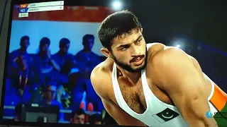 Mohammad Sharif Tahir semi final winner freestyle wrestling