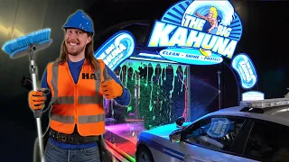 Handyman Hal works at the Car Wash | Drive Thru Car Wash for Kids