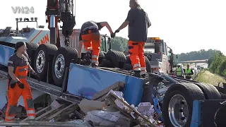 16-06-2022 - VN24 - Tractor-trailer overturns after evasive maneuver on the A2 motorway