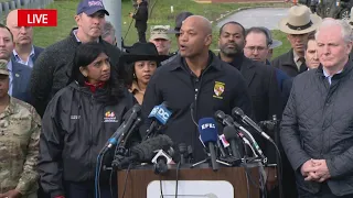 Officials give update after Baltimore Bridge collapses | Full press conference