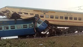 Derailment Site of Gohawati Express !! Locomotive and a Coach Derailed in Bihar #viralvideo