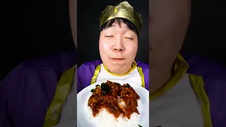 OMG king chose small food 😁| Funny Mukbang | TikTok - HUBA #shorts