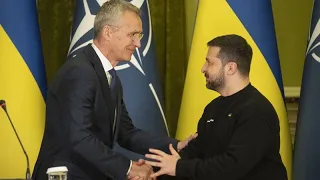 Il segretario generale della Nato: "Si discuterà l'annessione dell'Ucraina al vertice di Vilnius"