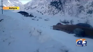 Gilgit Baltistan ke Zela Astore mein Baraf Bari