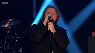 Lewis Capaldi - Bruises Live (Not Quite End of The Year Show 2022)