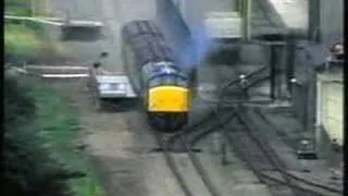 Train Crash Test @ 160km/h (99.4 Miles) into 50 tonne Metal Block