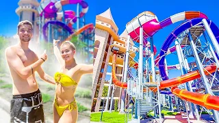 DEZE GLIJBAAN GAAT OVER DE KOP! GROOTSTE WATERPARK VAN BULGARIJE!🇧🇬😦