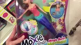 MOXIE GIRLZ "Magic Swim Mermaid - Kellan" Doll With Color Changing Tail   Toy Review
