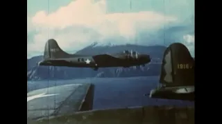 Уникальные кадры реального боевого вылета на Алеутах. B-17 и B-24 на фоне вулканов атакуют японцев