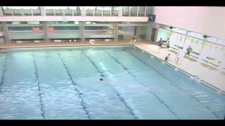 Mr.Bean nackt im Schwimmbad