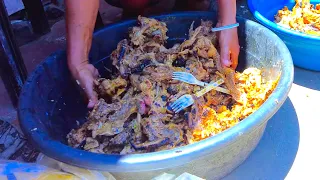 Daily life of GARBAGE MEAT COOK in Philippines' biggest slum - Cooking & Eating PAGPAG