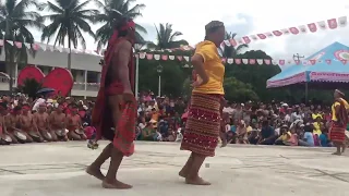 Traditional dance in the Philippines "kalinga moves"