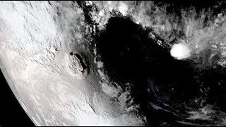 Hunga Tonga volcano erupts again, triggers tsunami - Seen from space!