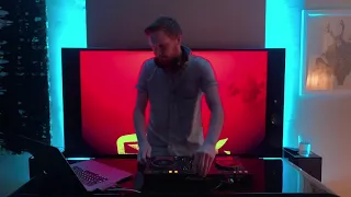 GUPY Live Tech House Stream