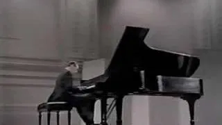 HOROWITZ AT CARNEGIE HALL 6-Scriabin Op8-12 & Traumerei