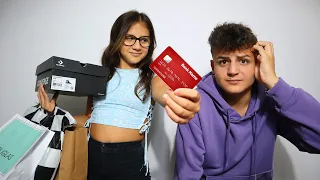 ELLOPTAM BALÁZS BANKKÁRTYÁJÁT PRANK💰👚(Balázs zsivány volt)