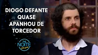 Comediante fala sobre a rivalidade entre Flamengo e Vasco | The Noite (28/05/21)