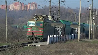 ВЛ11М-042 с грузовым поездом в кривой на перегоне Встречный - Днепр-Лоцманская