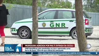 Professora agredida por pais à entrada da escola