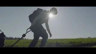 Cosmo Sheldrake - Evening Chorus (Live in the Bluebells)