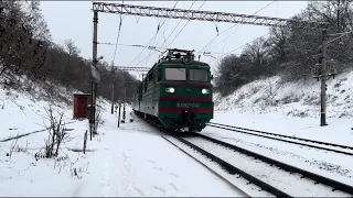 Вл82-041 з пас поїздом Харків-ясіня| #railway #railways #поїзд #укрзалізниця #вл82