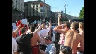 EURO-2012. English fans are singing "Ten German Bombers" Fan Zone (Kyiv 24.06.2012)
