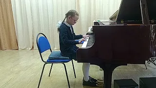 В. А. Моцарт Аллегро, исполняет Поплавская Ксения 8 лет
