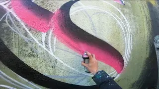 Graffiti - Resaks //💥 High Contrast of Colors 💥//