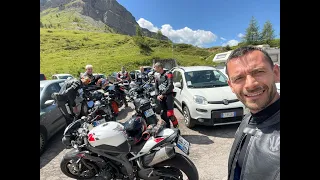 Alpy 2022 - Passo Valles, KTM 1290 Superduke chase (onboard Tuono V4 Factory)