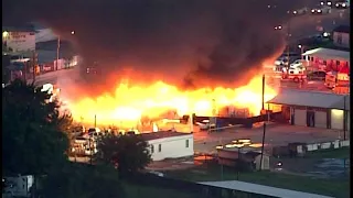 Fire destroys BBQ restaurant