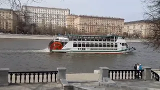 Москва. Прогулка по Фрунзенской набережной