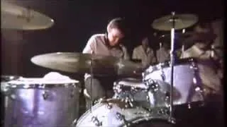 Buddy Rich on why he doesn't use match grip