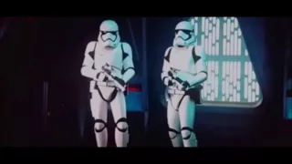 Sith lõhub ja Stormtrooperid lähevad tagasi